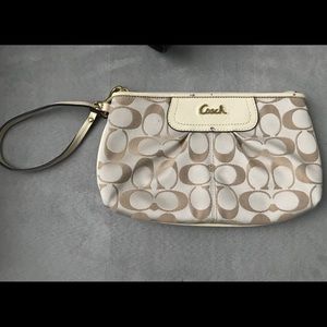 Coach Signature Wristlet - White